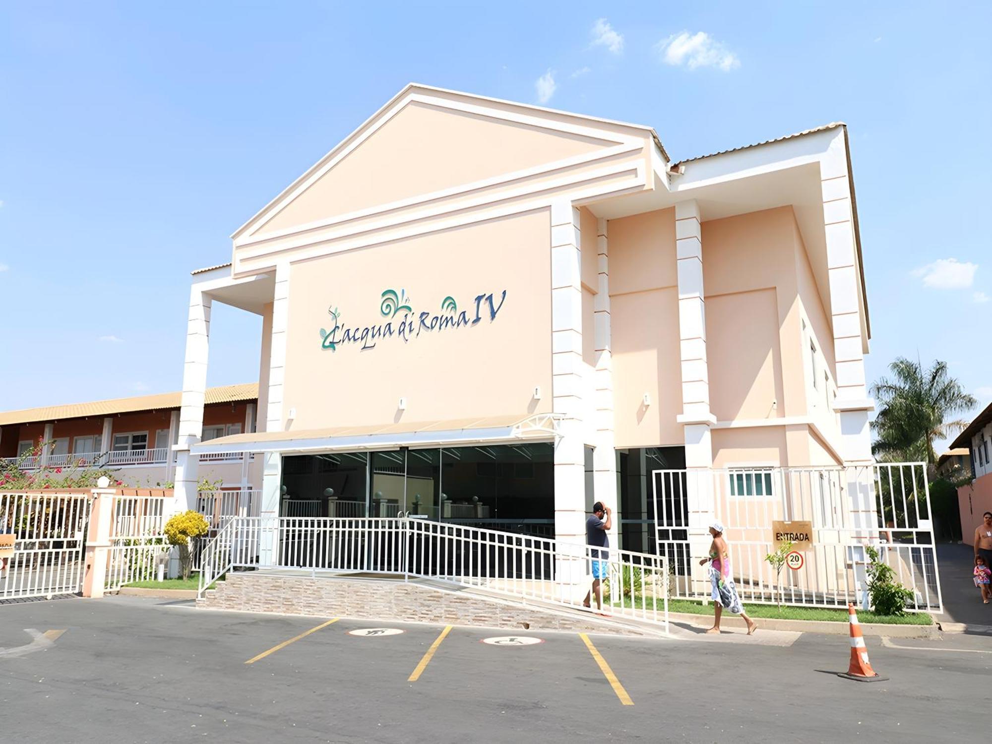 Apartamento - Lacqua Diroma - 4 Pessoas - Com Acesso Ao Diroma Acqua Park Vulcao
